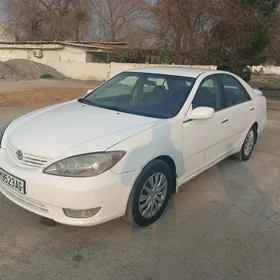 Toyota Camry 2005