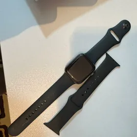 Apple watch 4