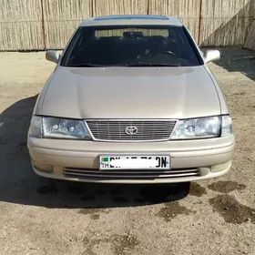 Toyota Avalon 1999