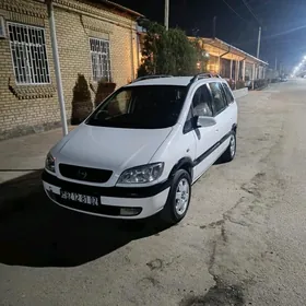 Opel Zafira 2000