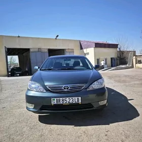 Toyota Camry 2005