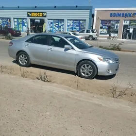 Toyota Camry 2010