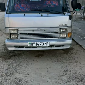 Toyota Hiace 1988