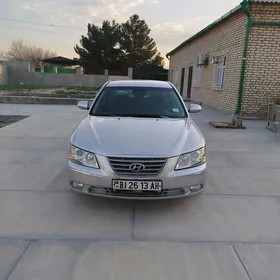 Hyundai Sonata 2009