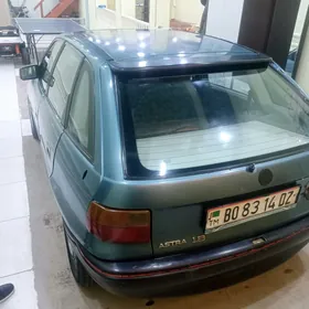 Opel Astra 1992