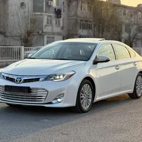 Toyota Avalon 2013