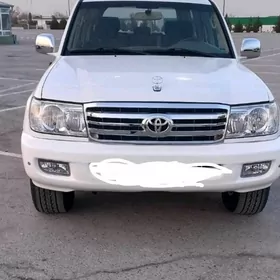 Toyota Land Cruiser 2005