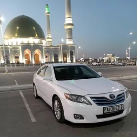 Toyota Camry 2010