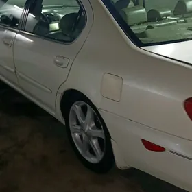 Infiniti I35 2001