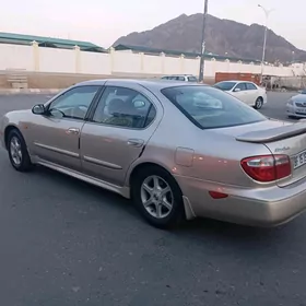 Nissan Maxima 2000