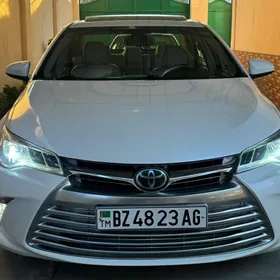 Toyota Camry 2016