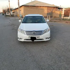 Toyota Avalon 2011