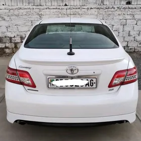 Toyota Camry 2010