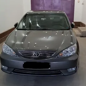 Toyota Camry 2005