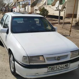 Opel Vectra 1990