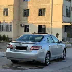 Toyota Camry 2010