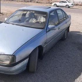 Opel Omega 1990