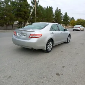 Toyota Camry 2010