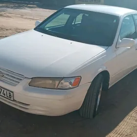 Toyota Camry 1998