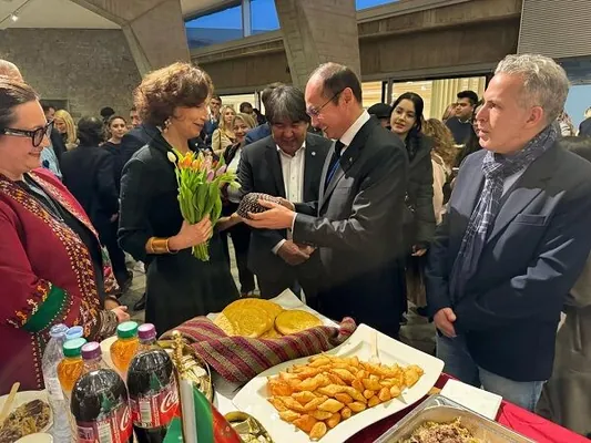 В штаб-квартире ЮНЕСКО в Париже отметили праздник Новруз