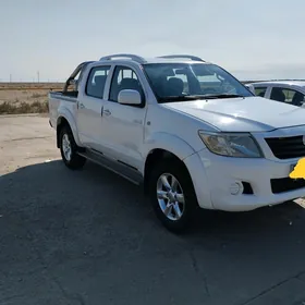 Toyota Hilux 2012