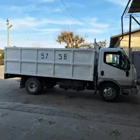 Mitsubishi Canter 2002