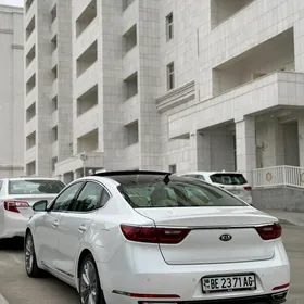 Kia Cadenza 2017