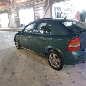 Opel Astra 2002