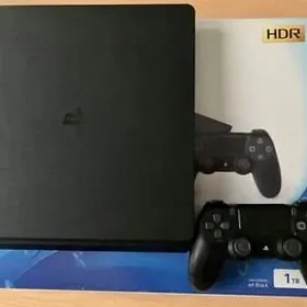 Playstation4 slim