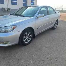 Toyota Camry 2005