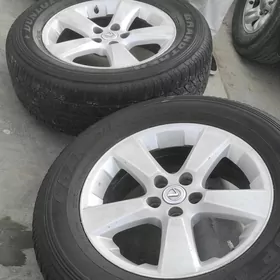 DUNLOP R18