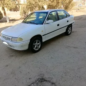 Opel Astra 1998