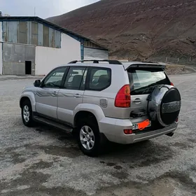 Toyota Land Cruiser Prado 2004