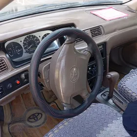 Toyota Camry 1997