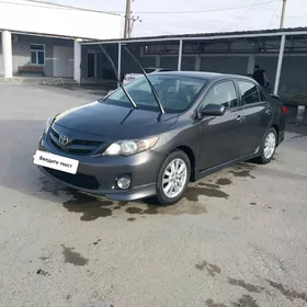 Toyota Corolla 2011