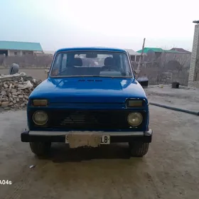 Lada Niva 1982