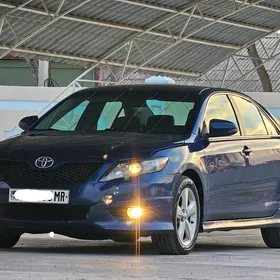 Toyota Camry 2010