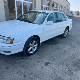 Toyota Avalon 1999