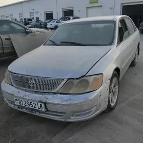 Toyota Avalon 2000