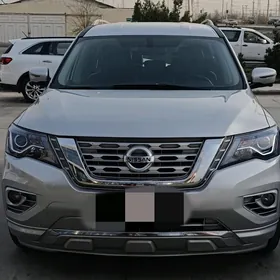 Nissan Pathfinder 2020