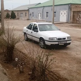 Opel Vectra 1989