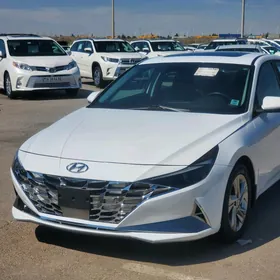 Hyundai Elantra 2021