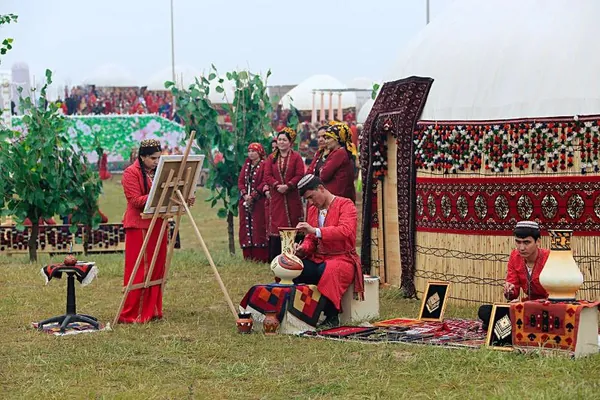 Serdar Berdimuhamedow türkmen halkyny Halkara Nowruz güni bilen gutlady