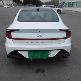 Hyundai Sonata 2020