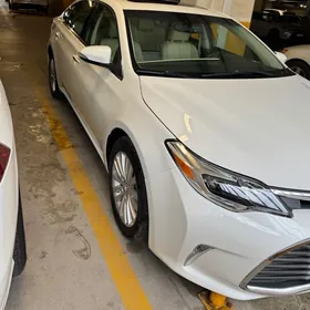 Toyota Avalon 2015