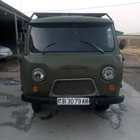 UAZ Profi 1981