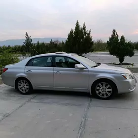 Toyota Avalon 2005