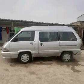 Toyota Town Ace 1990