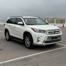 Toyota Highlander 2019