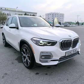 BMW X5 2021